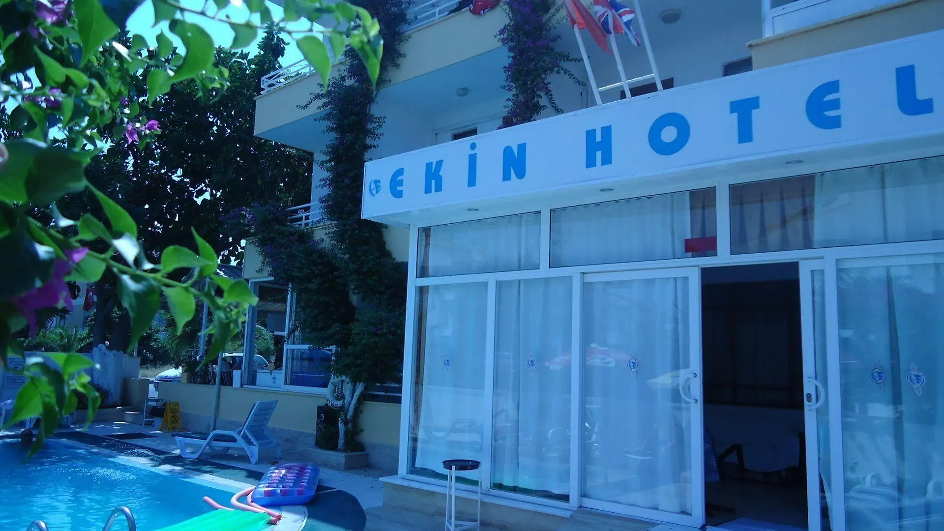 **  Ekin Hotel Marmaris Turkey